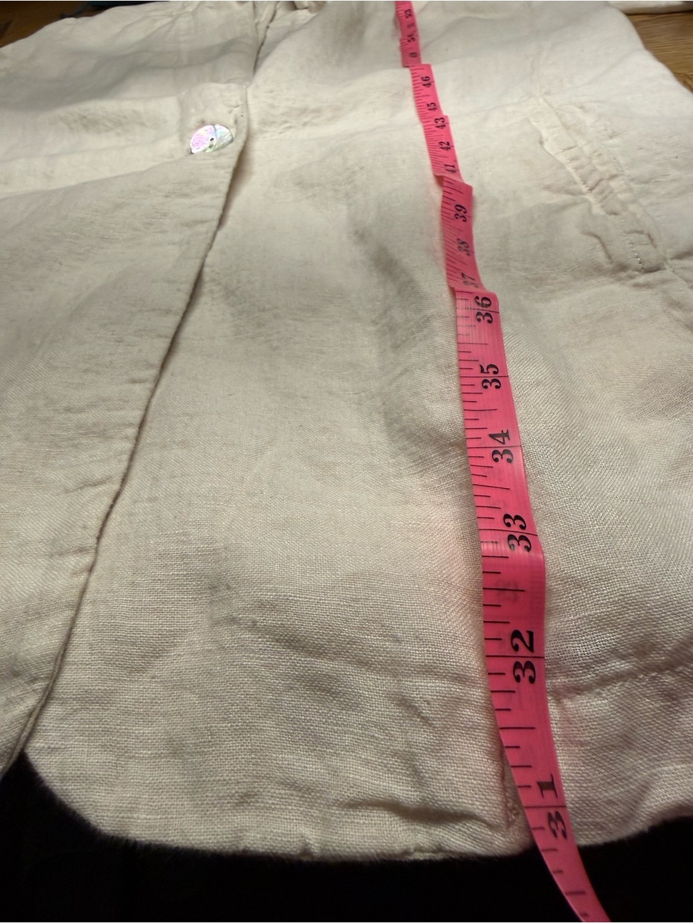 Women’s Lightweight Natural Linen Jacket with Mother of Pearl Buttons - Picture 9 of 11